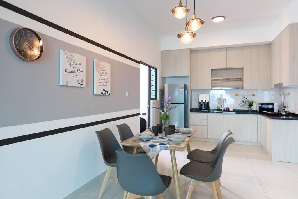 Elegant Homes 9Pax 5Bed Sunway Pyramid-Lagoon 2 Car Park ペタリンジャヤ エクステリア 写真