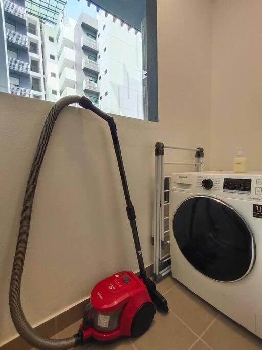 Elegant Homes 9Pax 5Bed Sunway Pyramid-Lagoon 2 Car Park ペタリンジャヤ エクステリア 写真