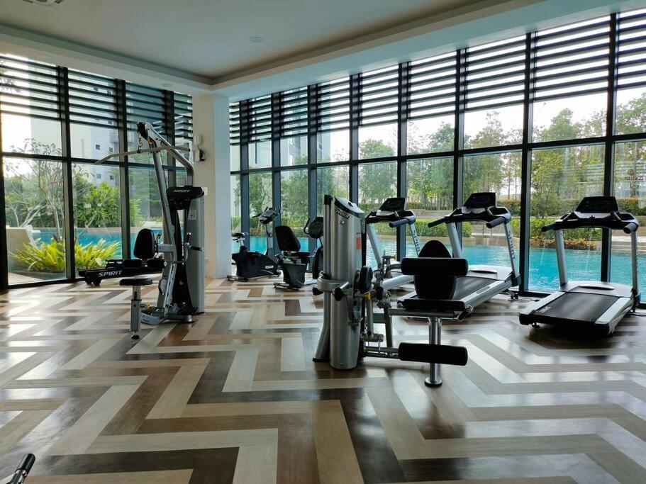Elegant Homes 9Pax 5Bed Sunway Pyramid-Lagoon 2 Car Park ペタリンジャヤ エクステリア 写真