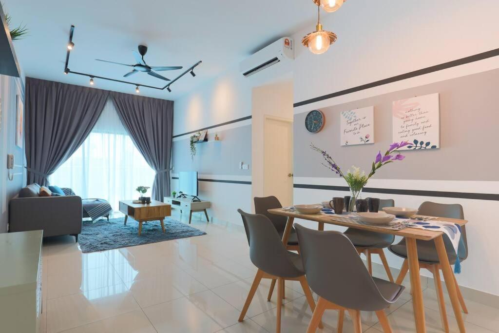 Elegant Homes 9Pax 5Bed Sunway Pyramid-Lagoon 2 Car Park ペタリンジャヤ エクステリア 写真