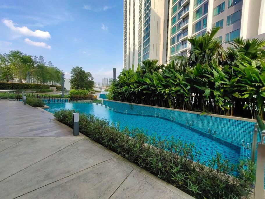 Elegant Homes 9Pax 5Bed Sunway Pyramid-Lagoon 2 Car Park ペタリンジャヤ エクステリア 写真