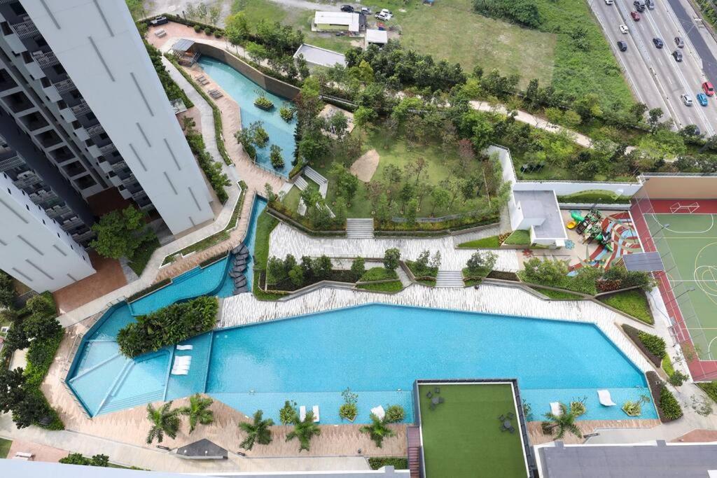 Elegant Homes 9Pax 5Bed Sunway Pyramid-Lagoon 2 Car Park ペタリンジャヤ エクステリア 写真